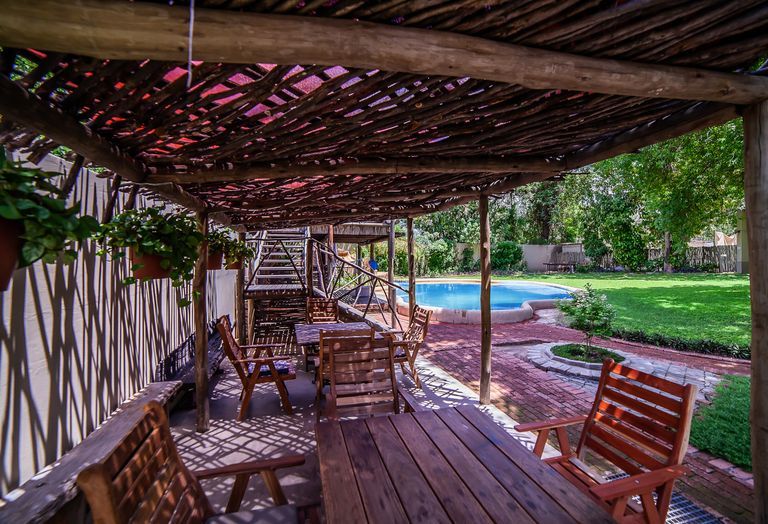 0-Pool-from-lapa-view